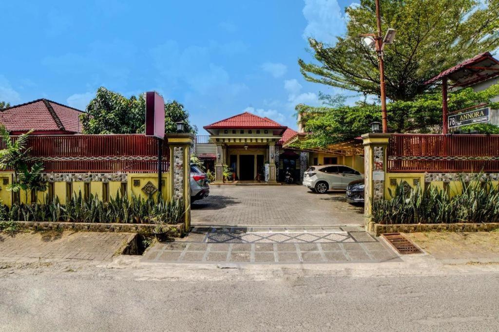 Reddoorz Near Rs Setiabudi