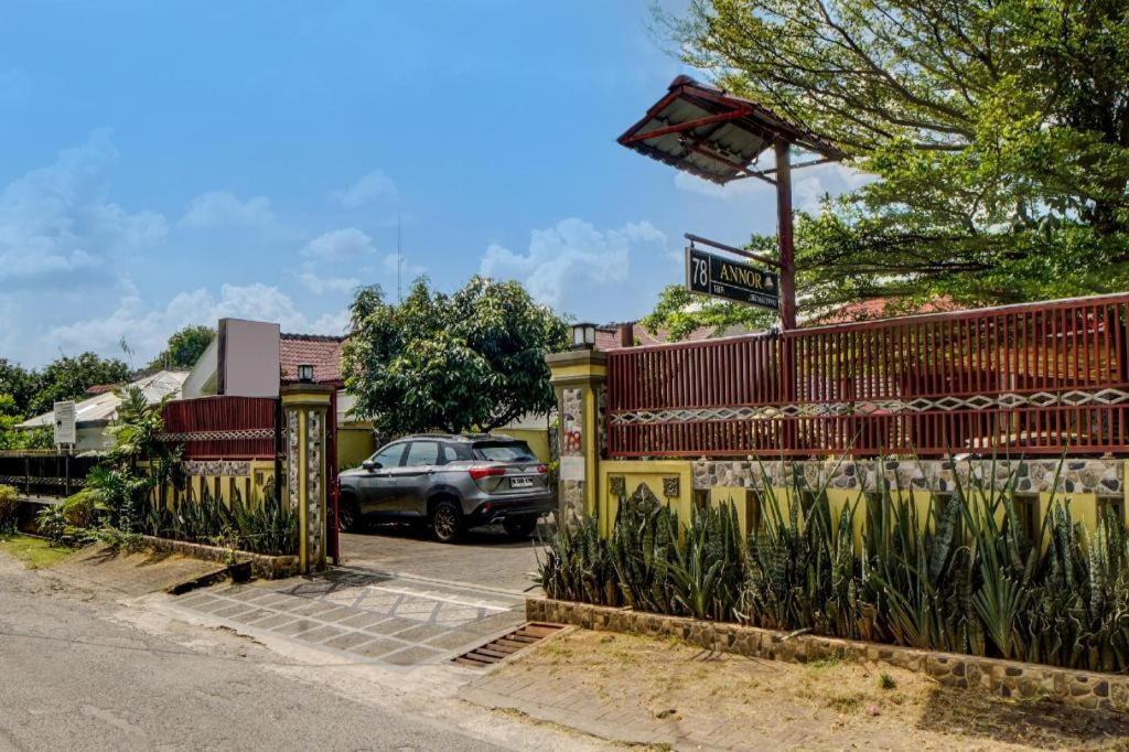 Hotel Reddoorz Near Rs Setiabudi Medan